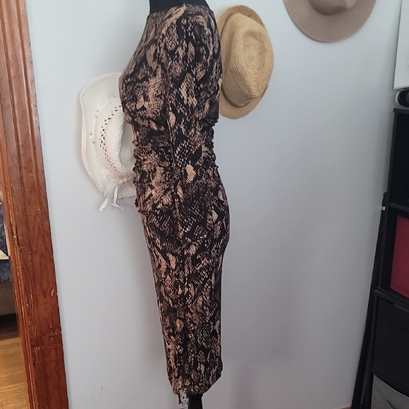 Ralph Lauren Black and Brown Snake Print Sheath Dress - Picture 6 of 12